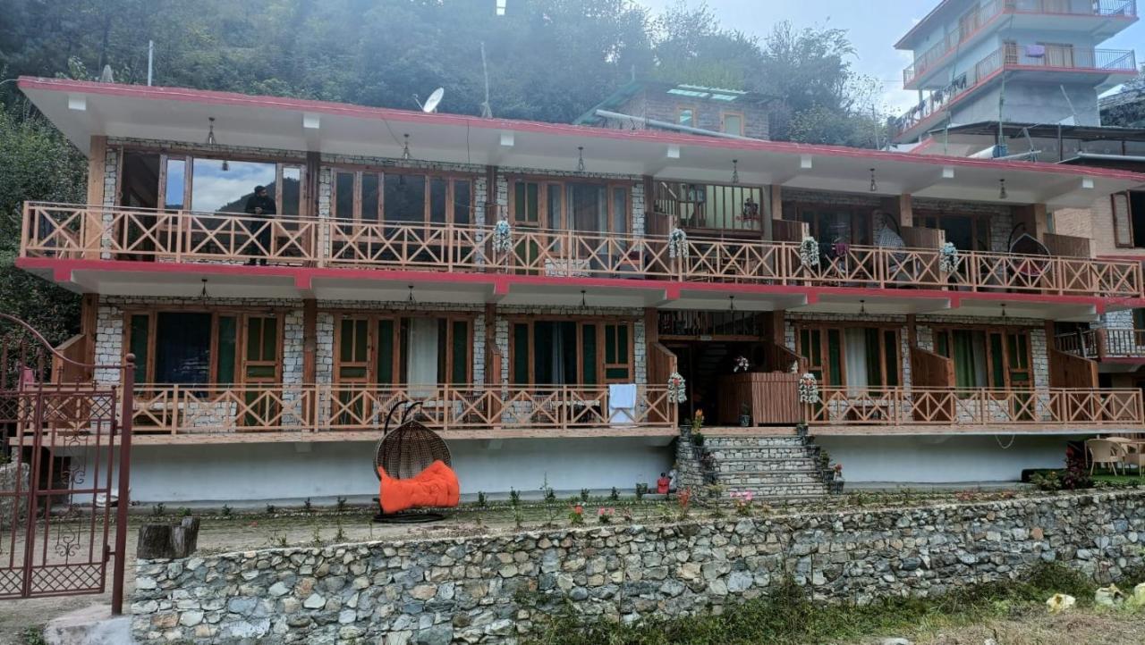 Rrr Resorts Tirthan Valley By Rrr Hotels & Resorts Banjār Esterno foto